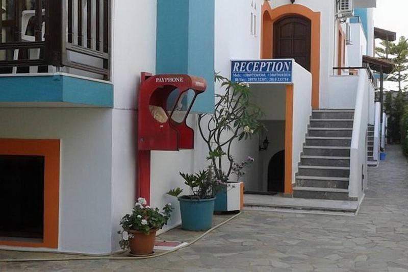 Creta Mar-Gio Aparthotel Малиа Екстериор снимка